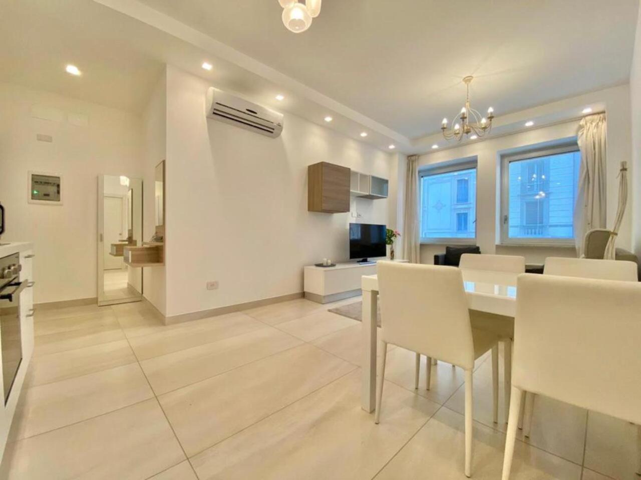 Apartamento Elegance Duomo Milán Exterior foto